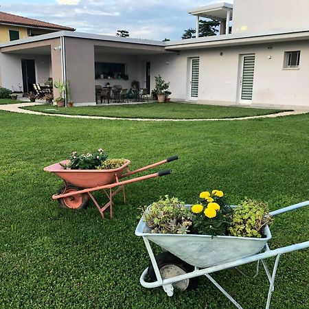 I Broletti Del Garda Hotel Pacengo Di Lazise Bagian luar foto