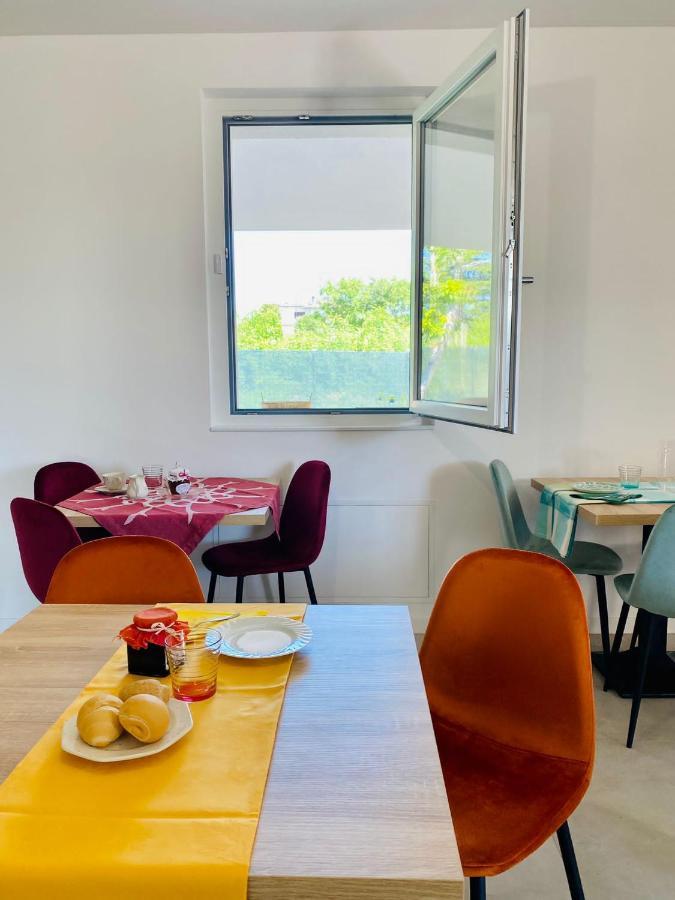 I Broletti Del Garda Hotel Pacengo Di Lazise Bagian luar foto