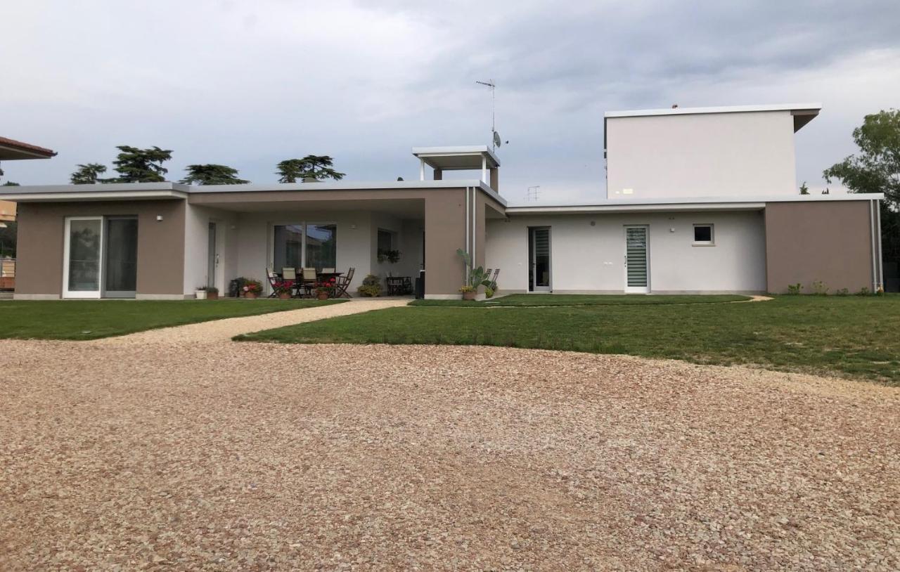 I Broletti Del Garda Hotel Pacengo Di Lazise Bagian luar foto