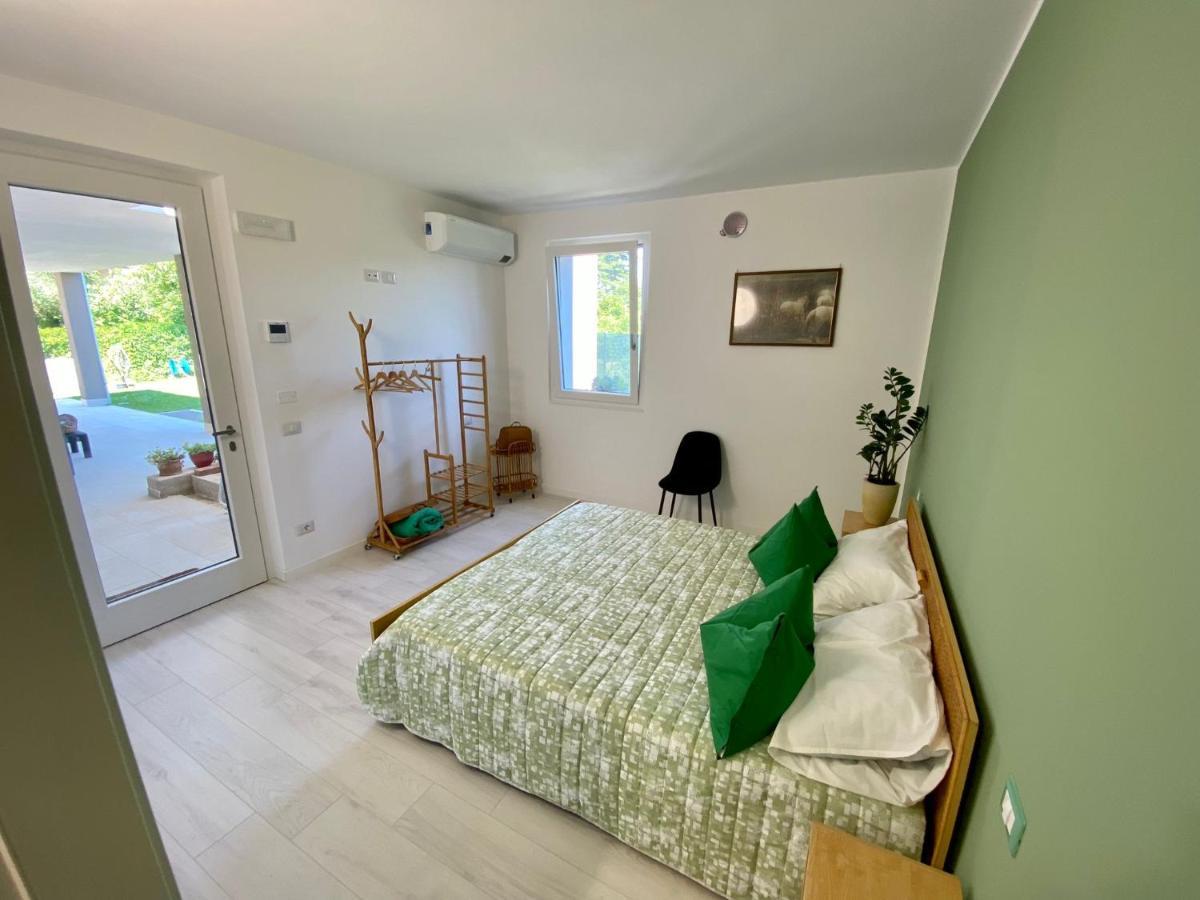 I Broletti Del Garda Hotel Pacengo Di Lazise Bagian luar foto