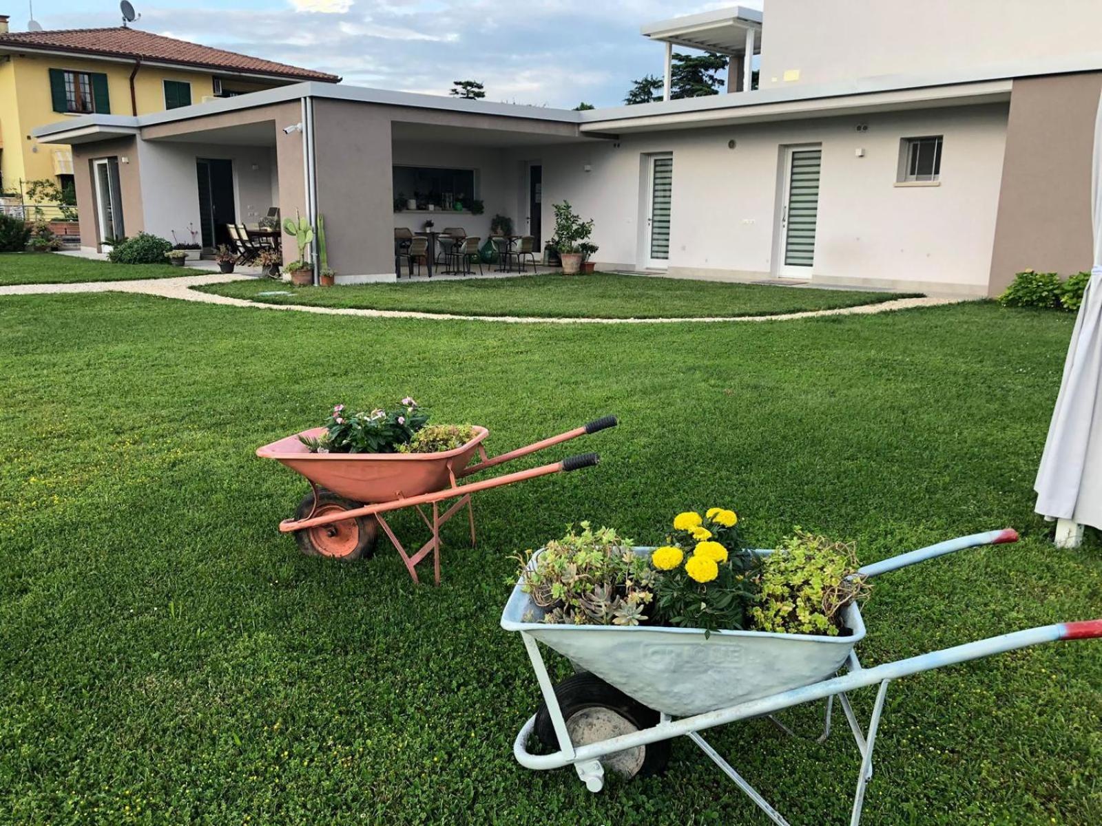 I Broletti Del Garda Hotel Pacengo Di Lazise Bagian luar foto